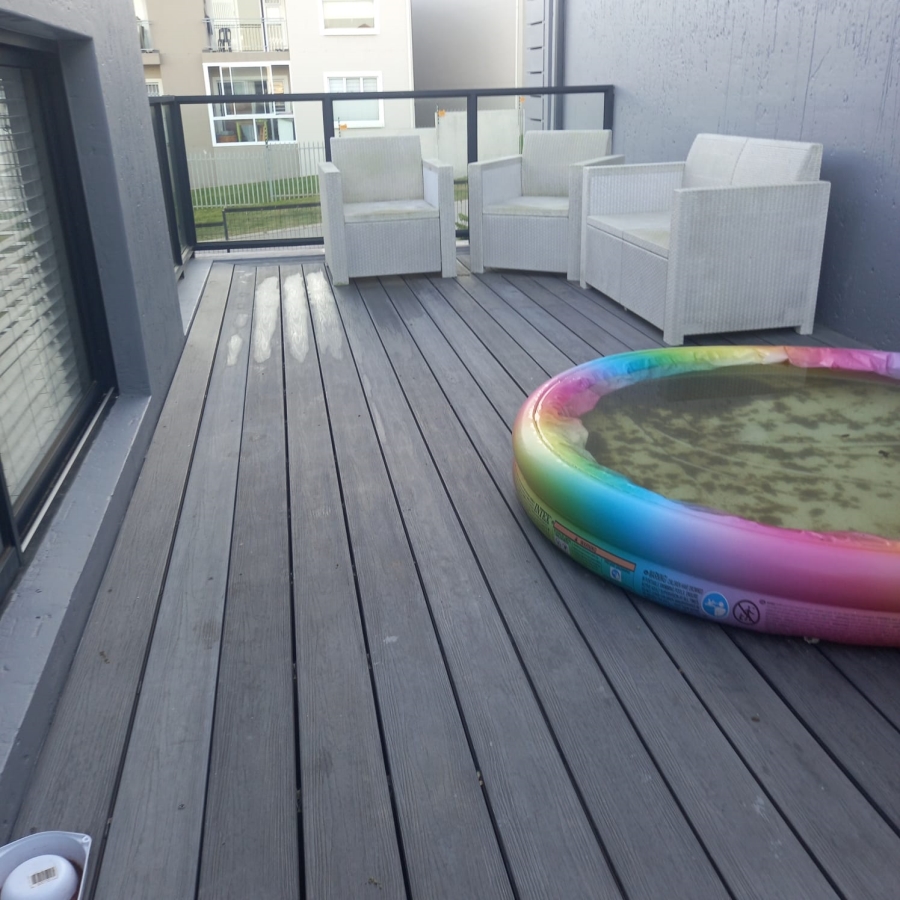 To Let 3 Bedroom Property for Rent in Island View Western Cape